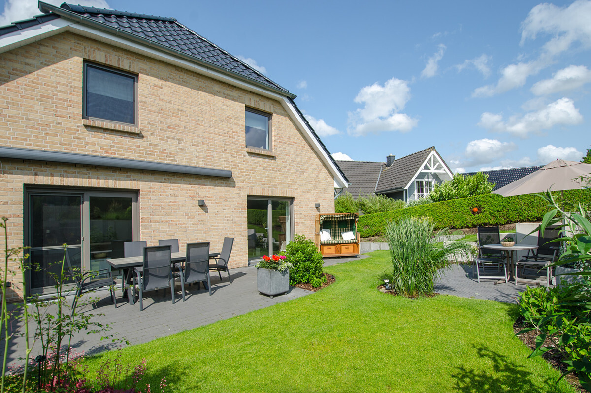 Garten mit Terrasse