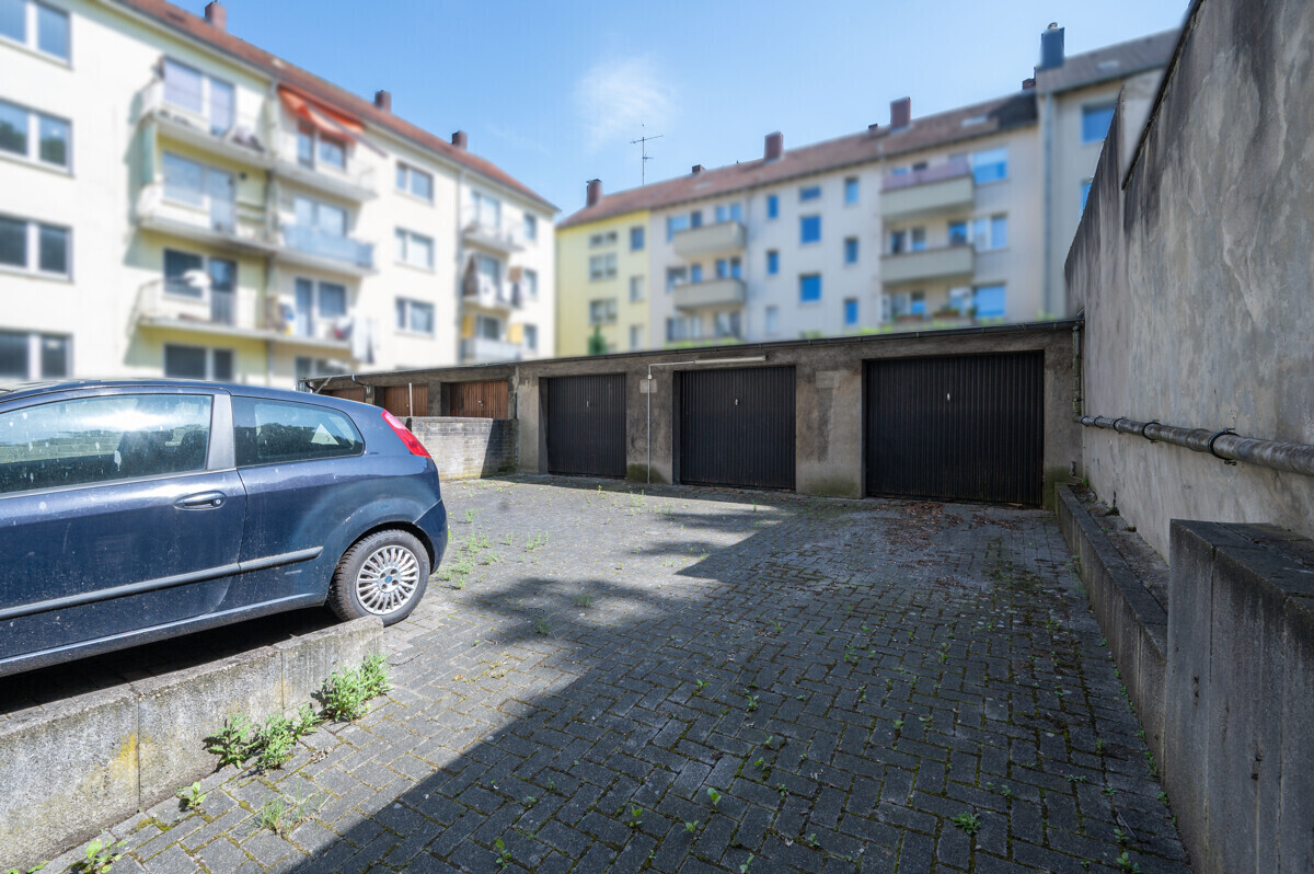 Innenhof - Garagen 