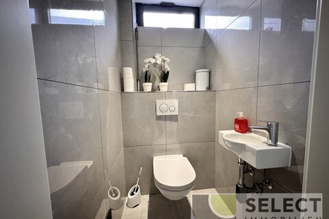 WC ELW