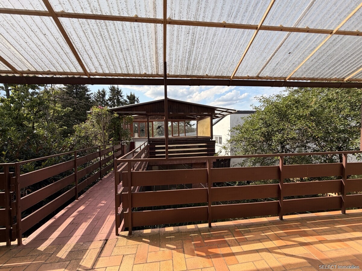 Brückenzugang terrasse