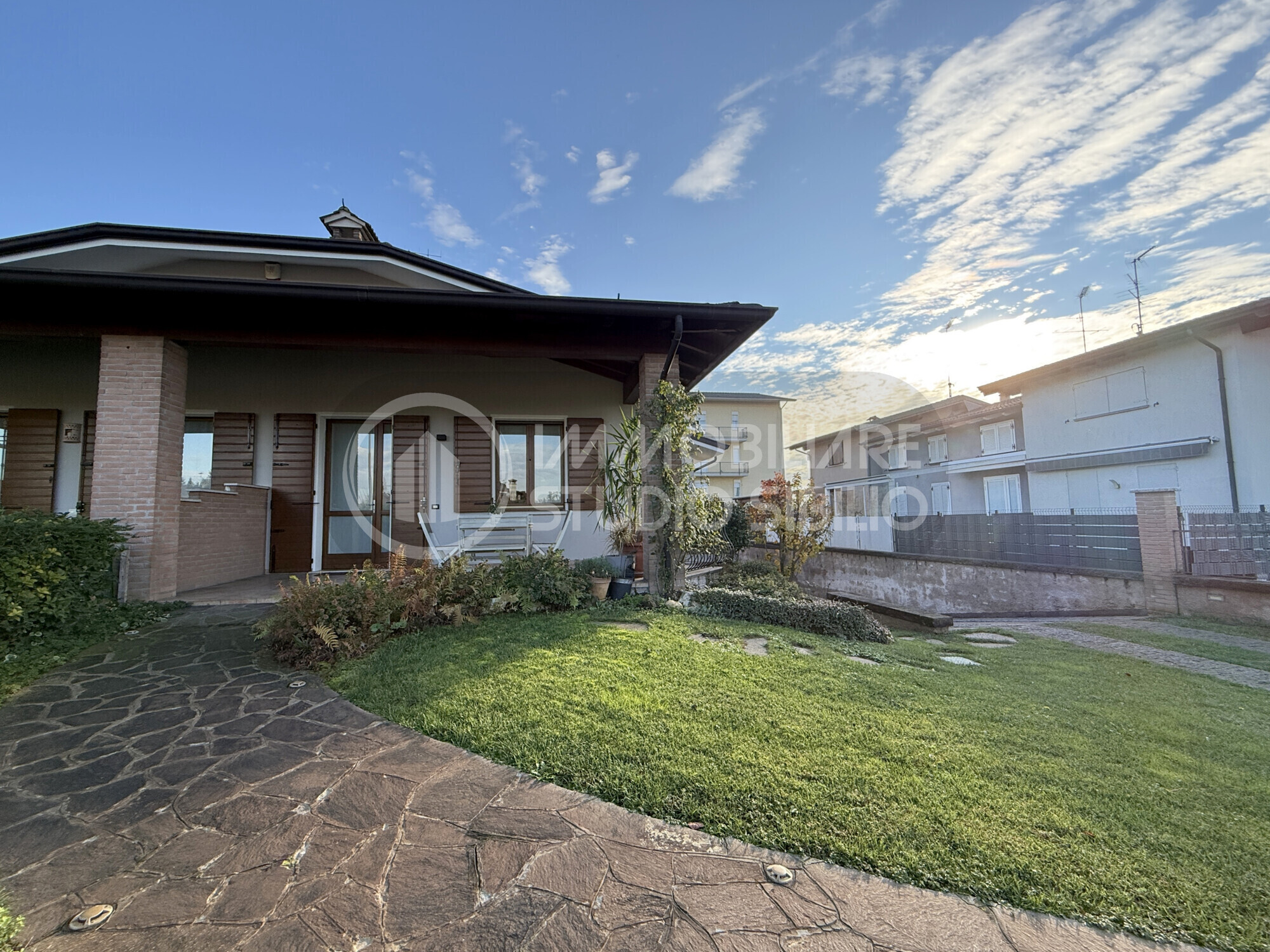 20251126_133725053_iOS