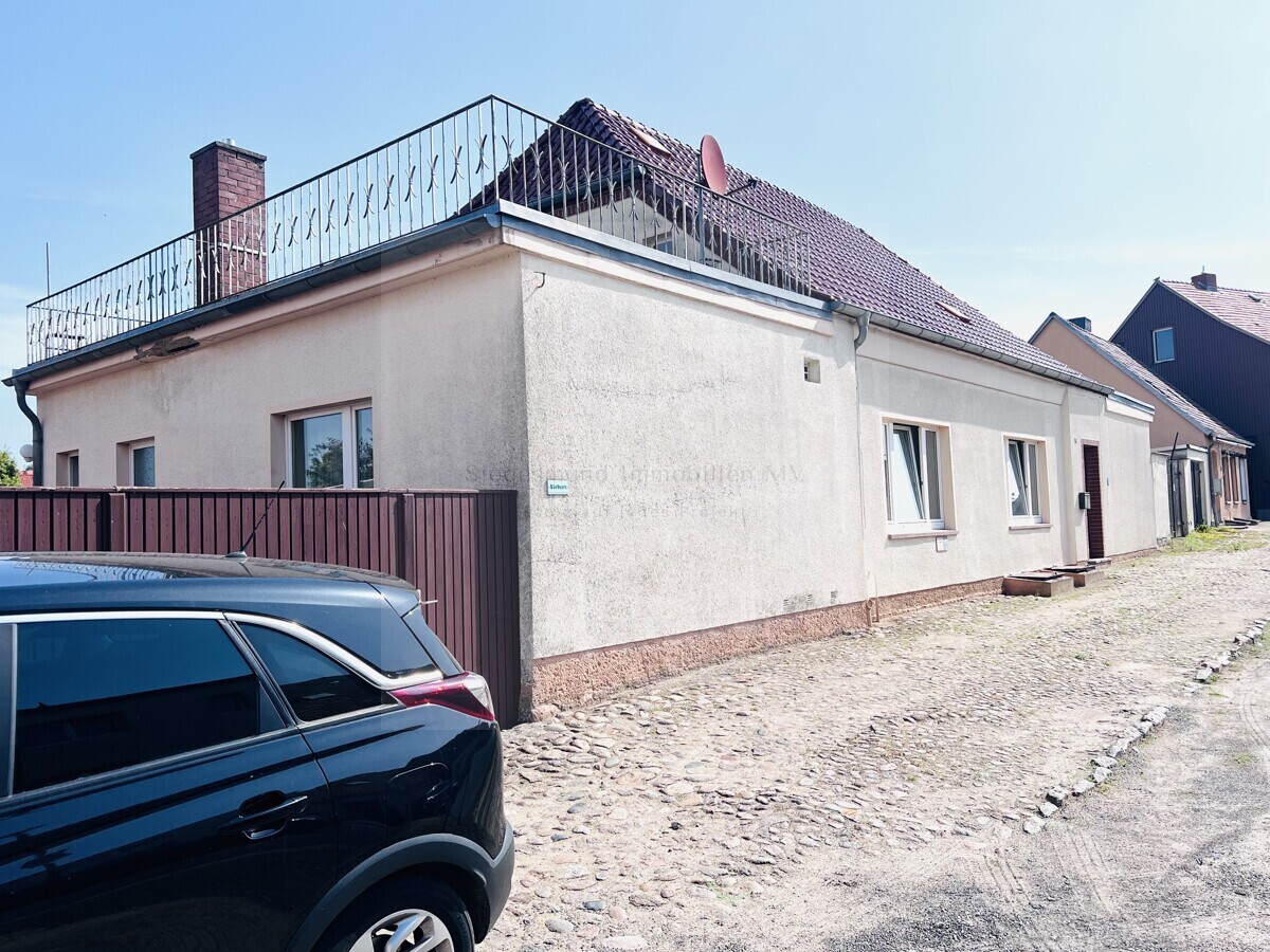 Ansicht Lübzer Straße (2)