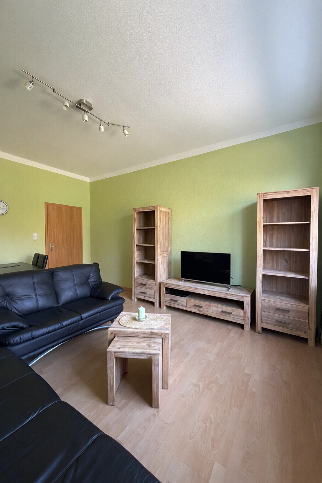 Wohnzimmer (2)