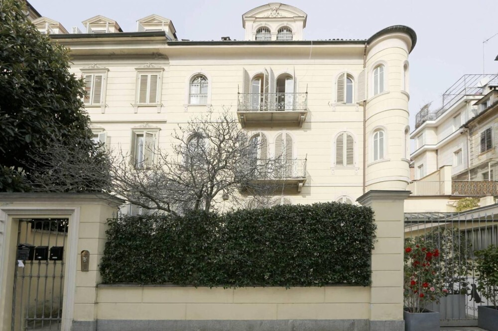 Stabile o Palazzo