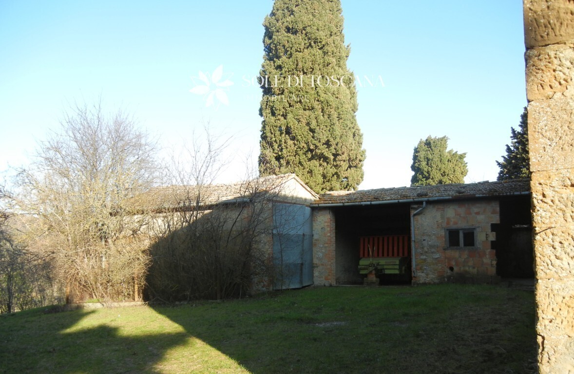 P1011 Montefollonico farmhouse to restore for sale (12) (FILEminimizer)