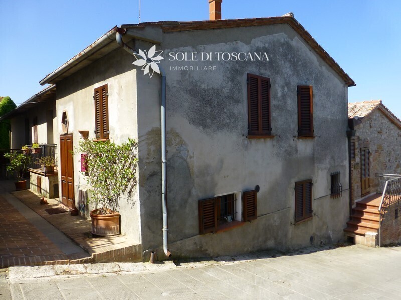 A527 Montefollonico apartment for sale in historic centre  (29)