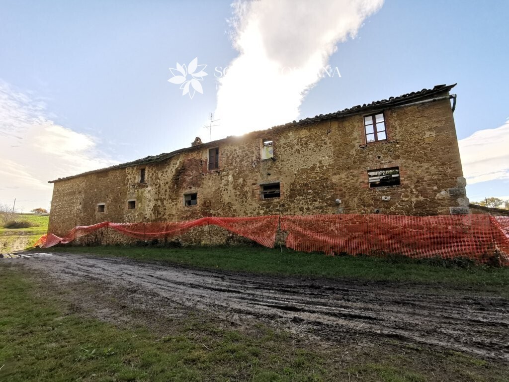 Montefollonico_farmhouse_to_restore_for_sale (8) (FILEminimizer)