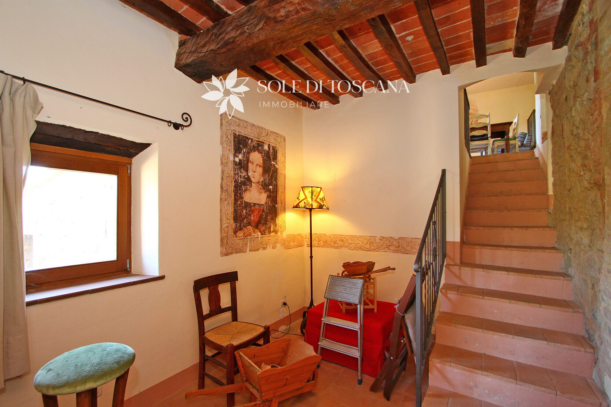 Stone house  with 2 terraces in Petroio with panoramic view over the Val d'Orc (11)