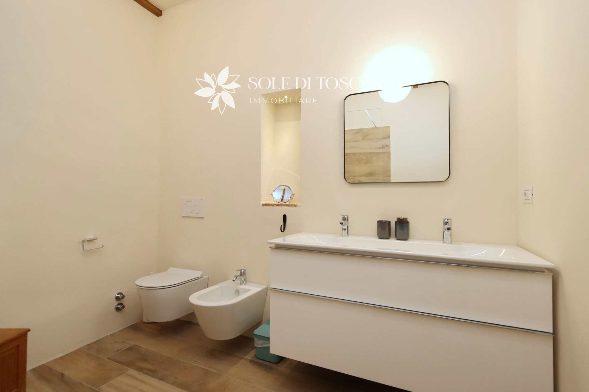 Appartament_For_Sale_In_Montefollonico (26)