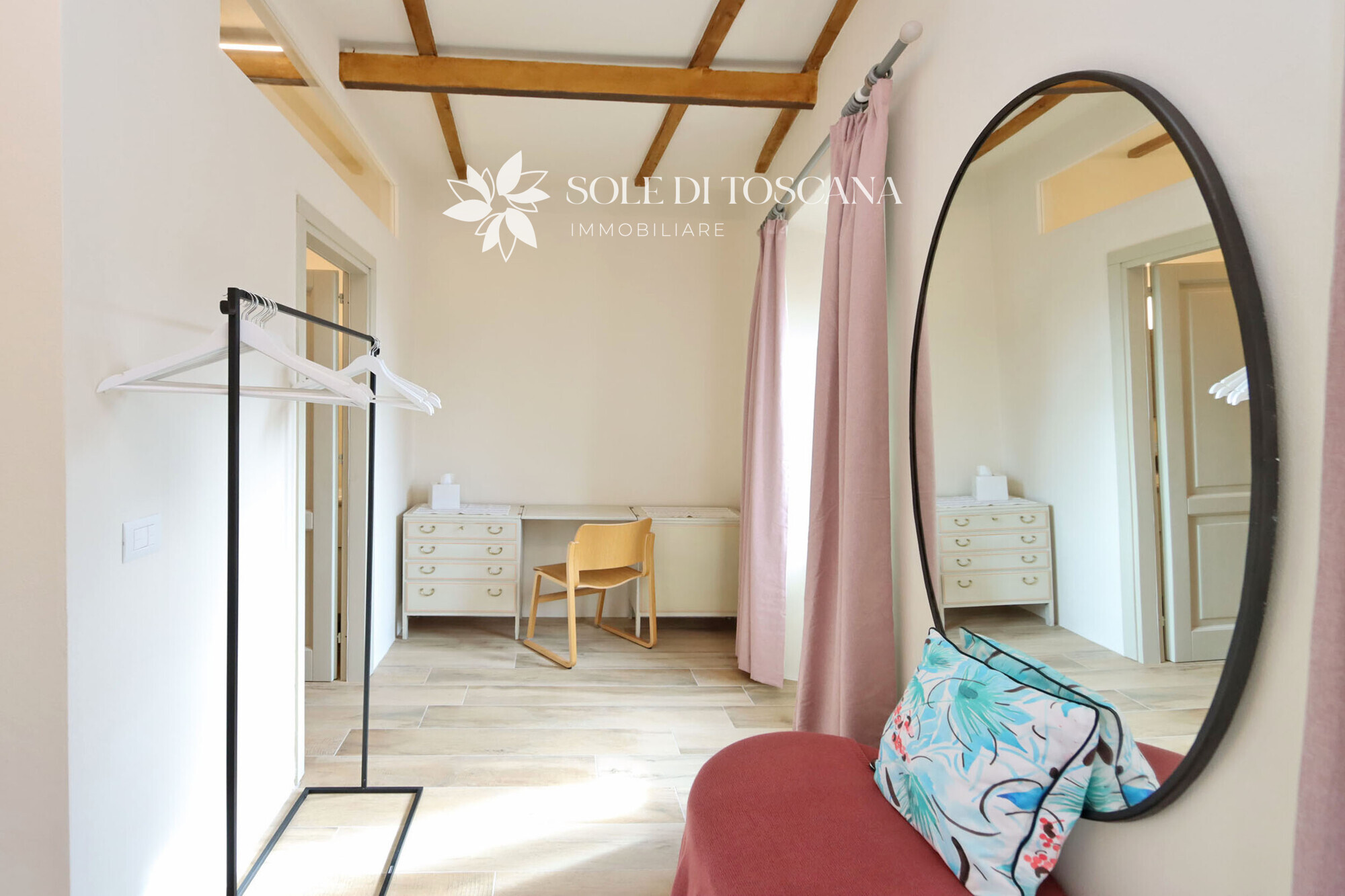 Appartament_For_Sale_In_Montefollonico (30)