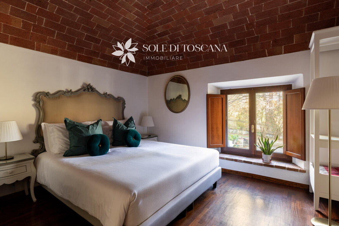 Sinalunga_Tuscany_historic_villa _for_sale (13) (FILEminimizer)