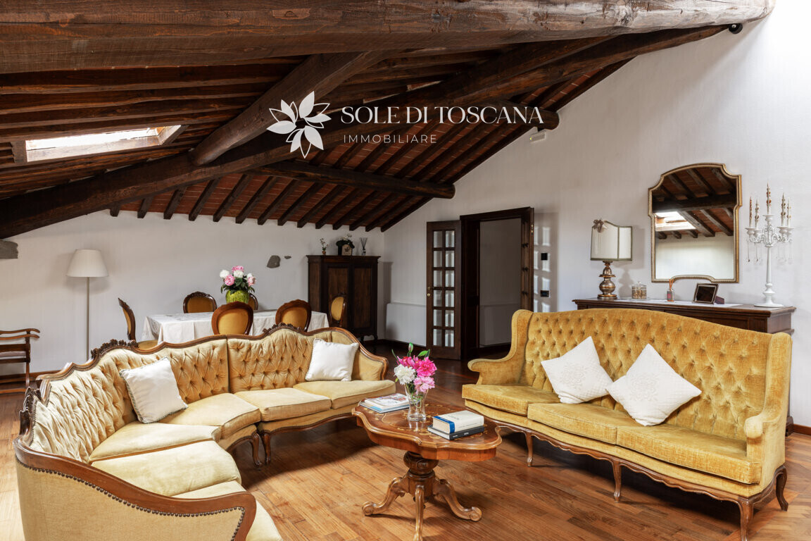Sinalunga_Tuscany_historic_villa _for_sale (24) (FILEminimizer)