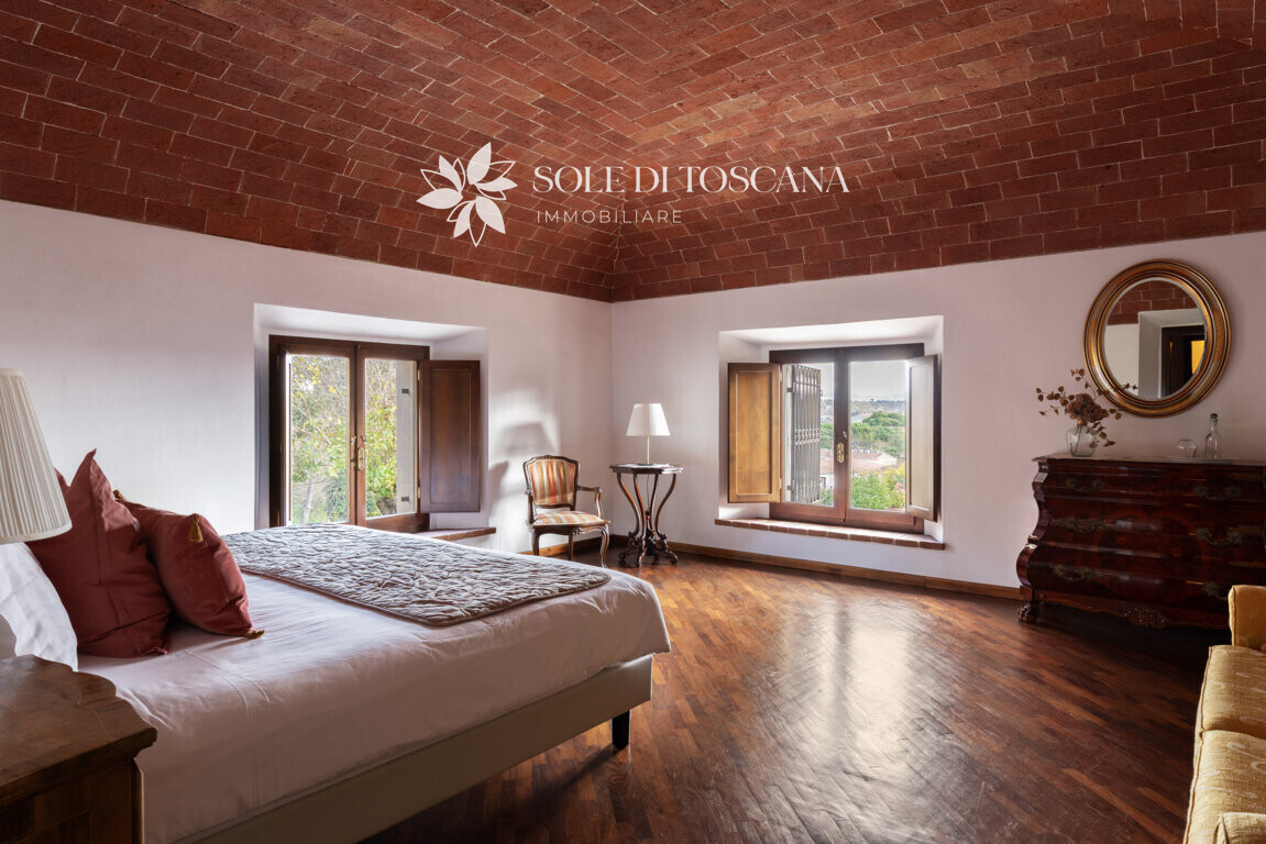 Sinalunga_Tuscany_historic_villa _for_sale (9) (FILEminimizer)