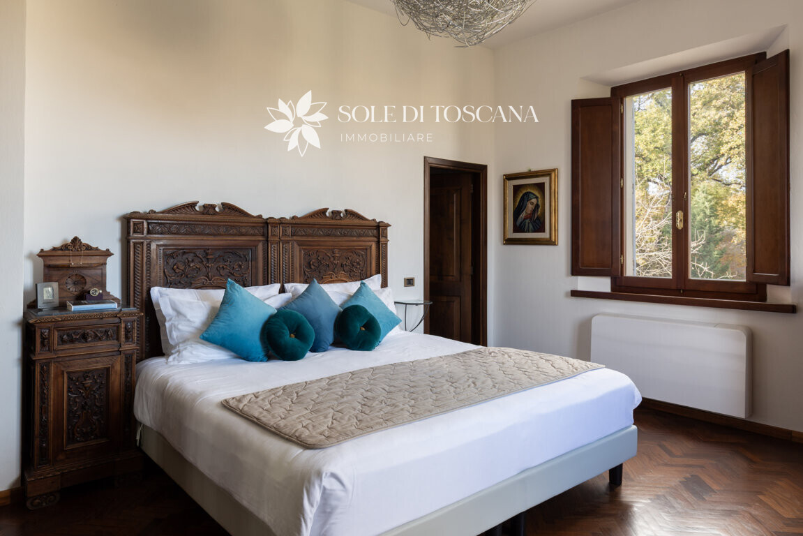Sinalunga_Tuscany_historic_villa _for_sale (35) (FILEminimizer)