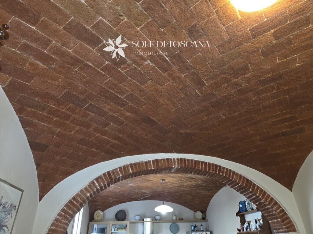 Guazzino_Sinalunga_appartamento_piano _terra_con_garage (9)