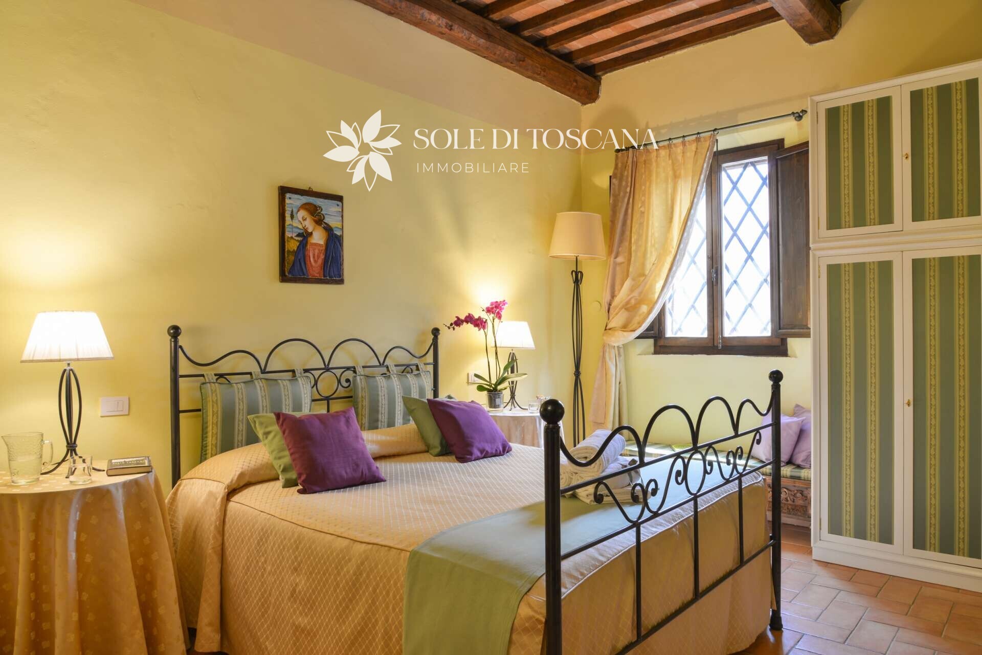 Monteroni_d_Arbia_farmhouse_with_pool_for_sale (13)