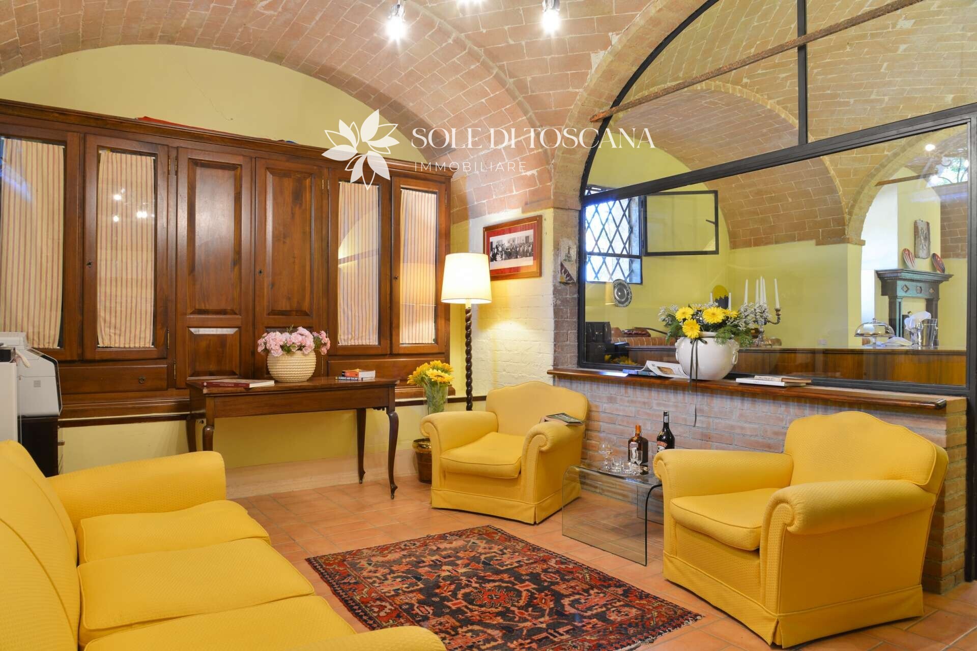 Monteroni_d_Arbia_farmhouse_with_pool_for_sale (12)