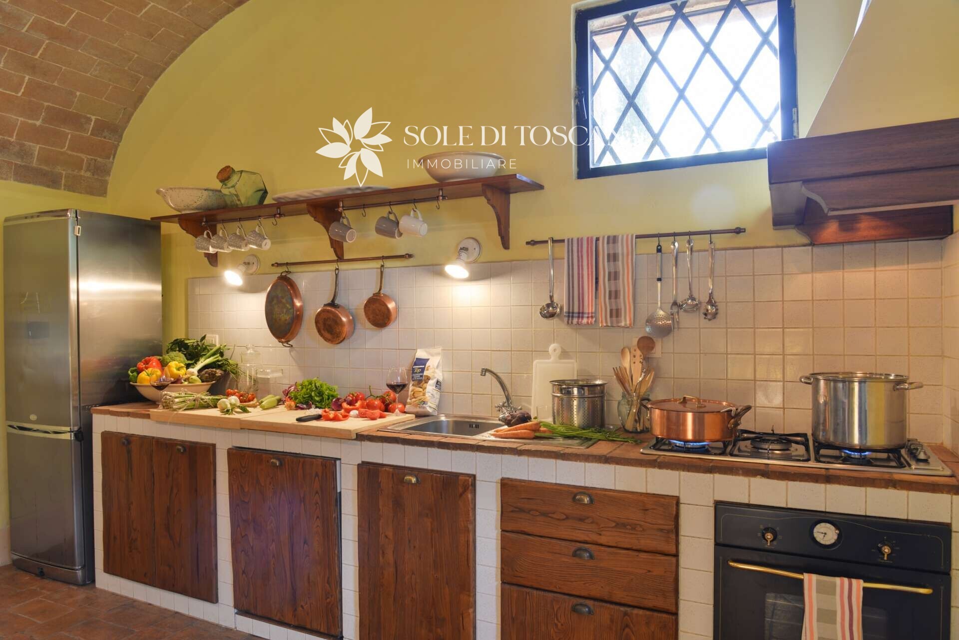 Monteroni_d_Arbia_farmhouse_with_pool_for_sale (11)