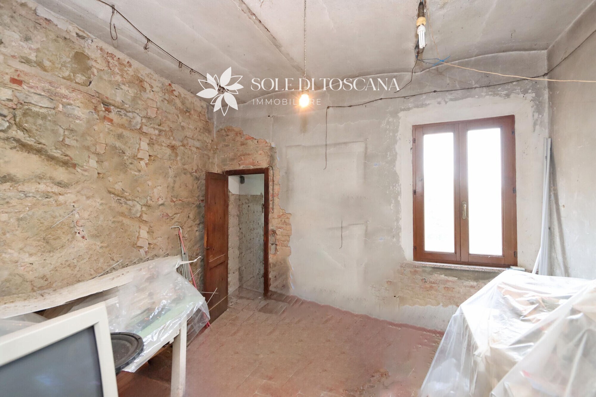 Sinalunga_casa_singola_da_ristrutturare (8)