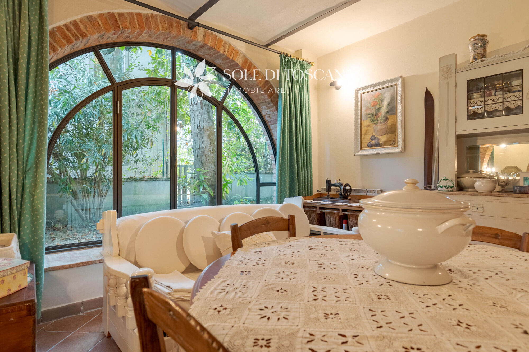 Foiano_della_Chiana_restored_villa_for_sale (88)