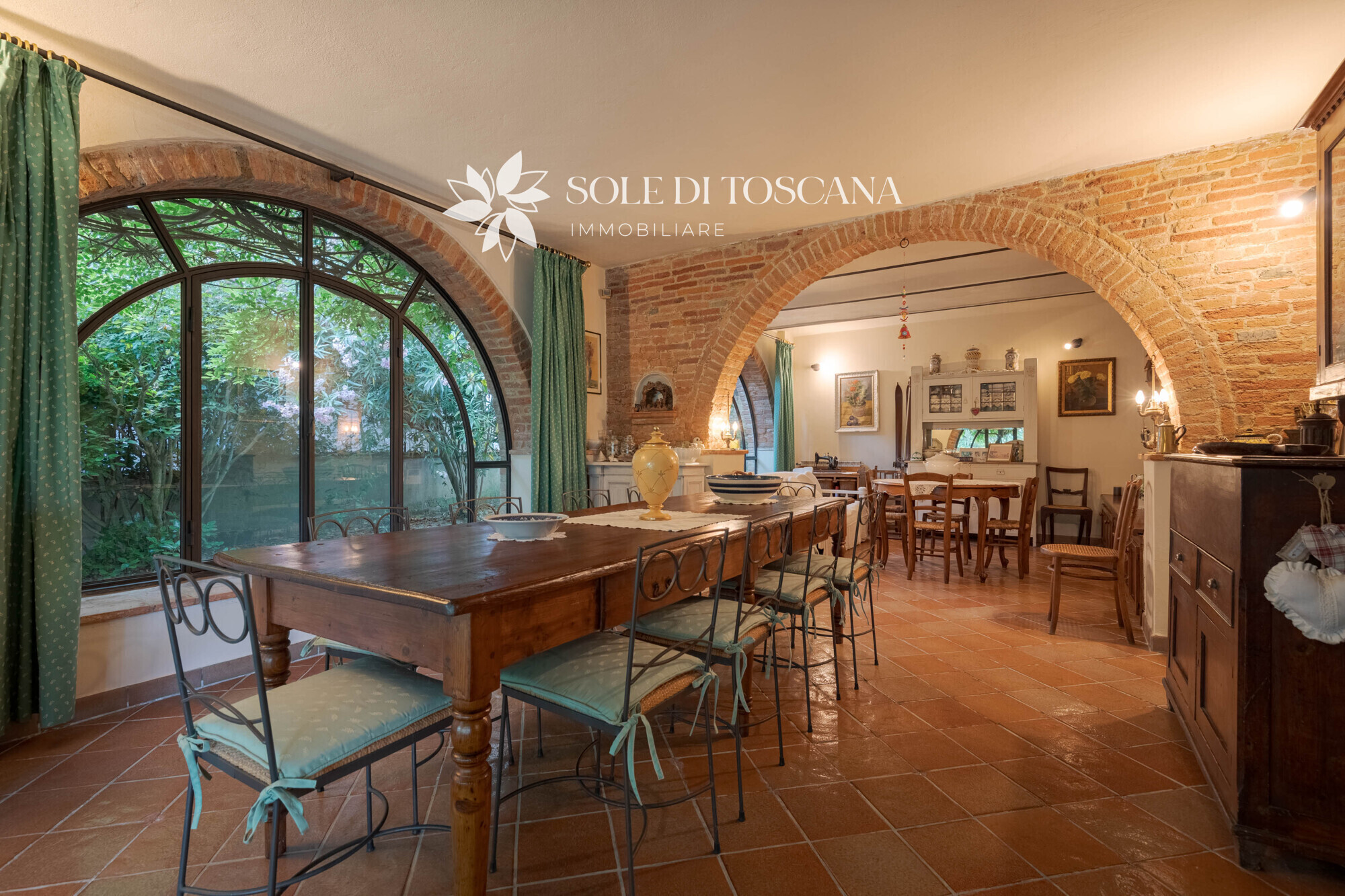 Foiano_della_Chiana_restored_villa_for_sale (83)