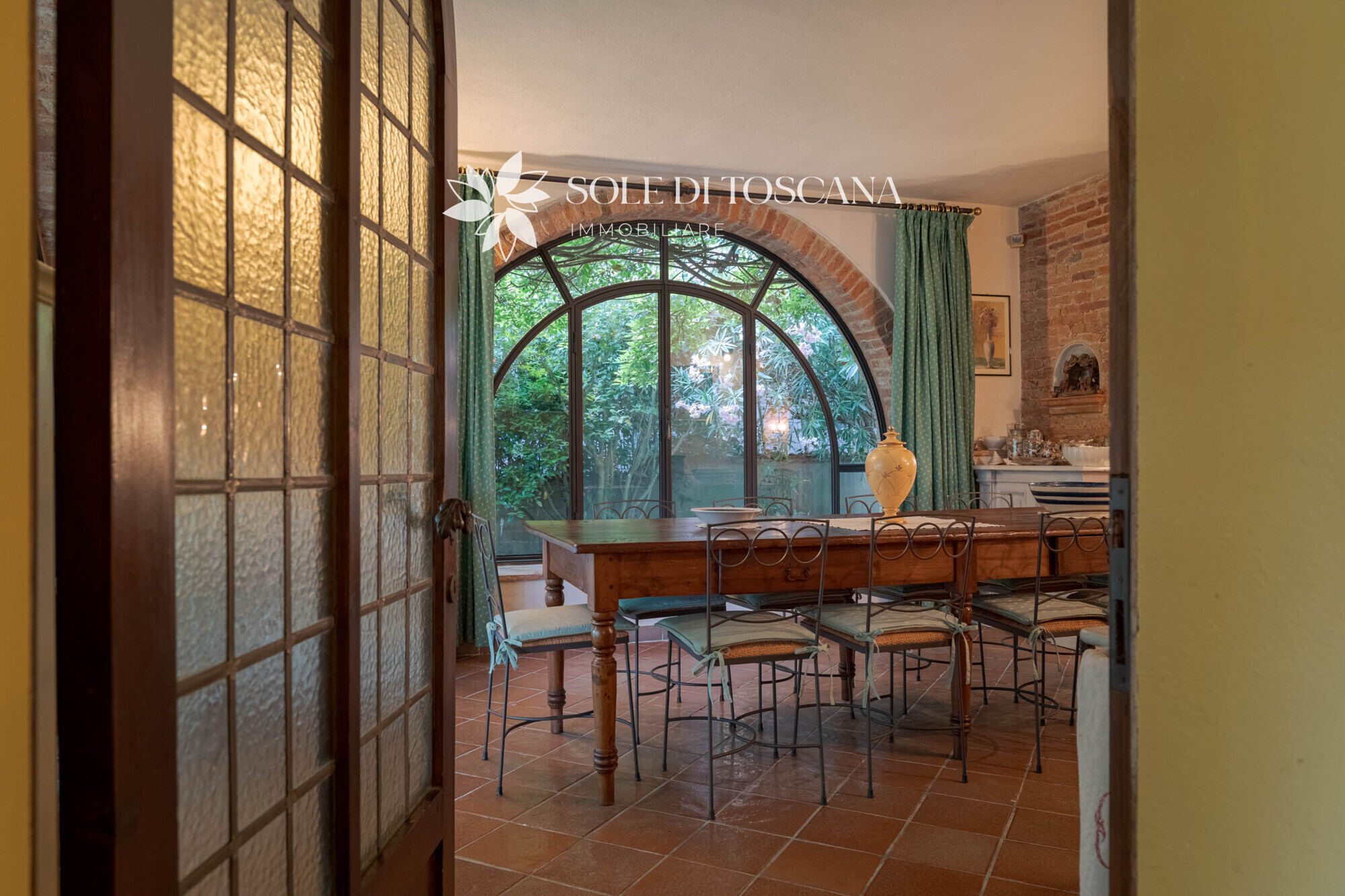 Foiano_della_Chiana_restored_villa_for_sale (82)