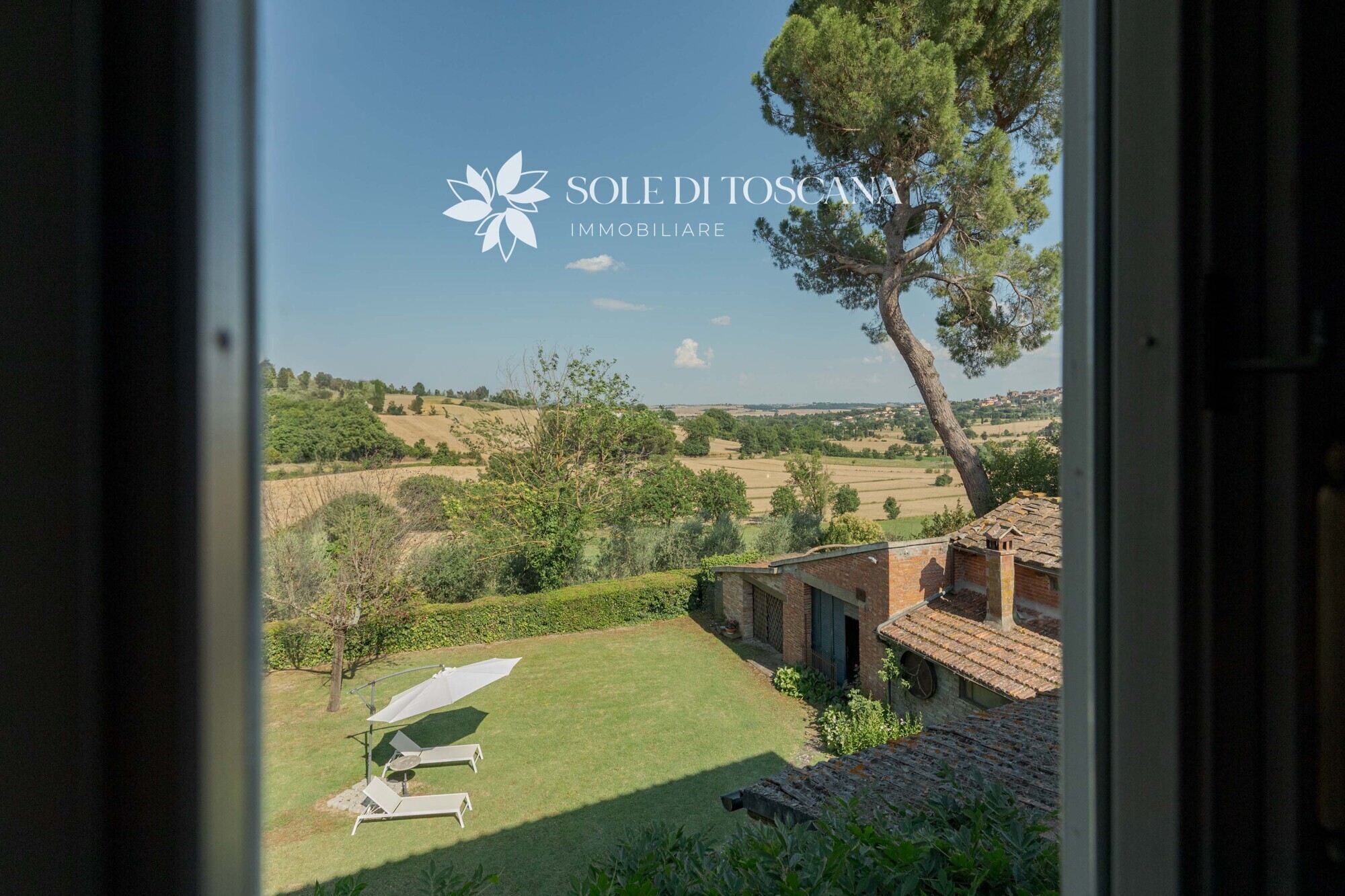 Foiano_della_Chiana_restored_villa_for_sale (57)