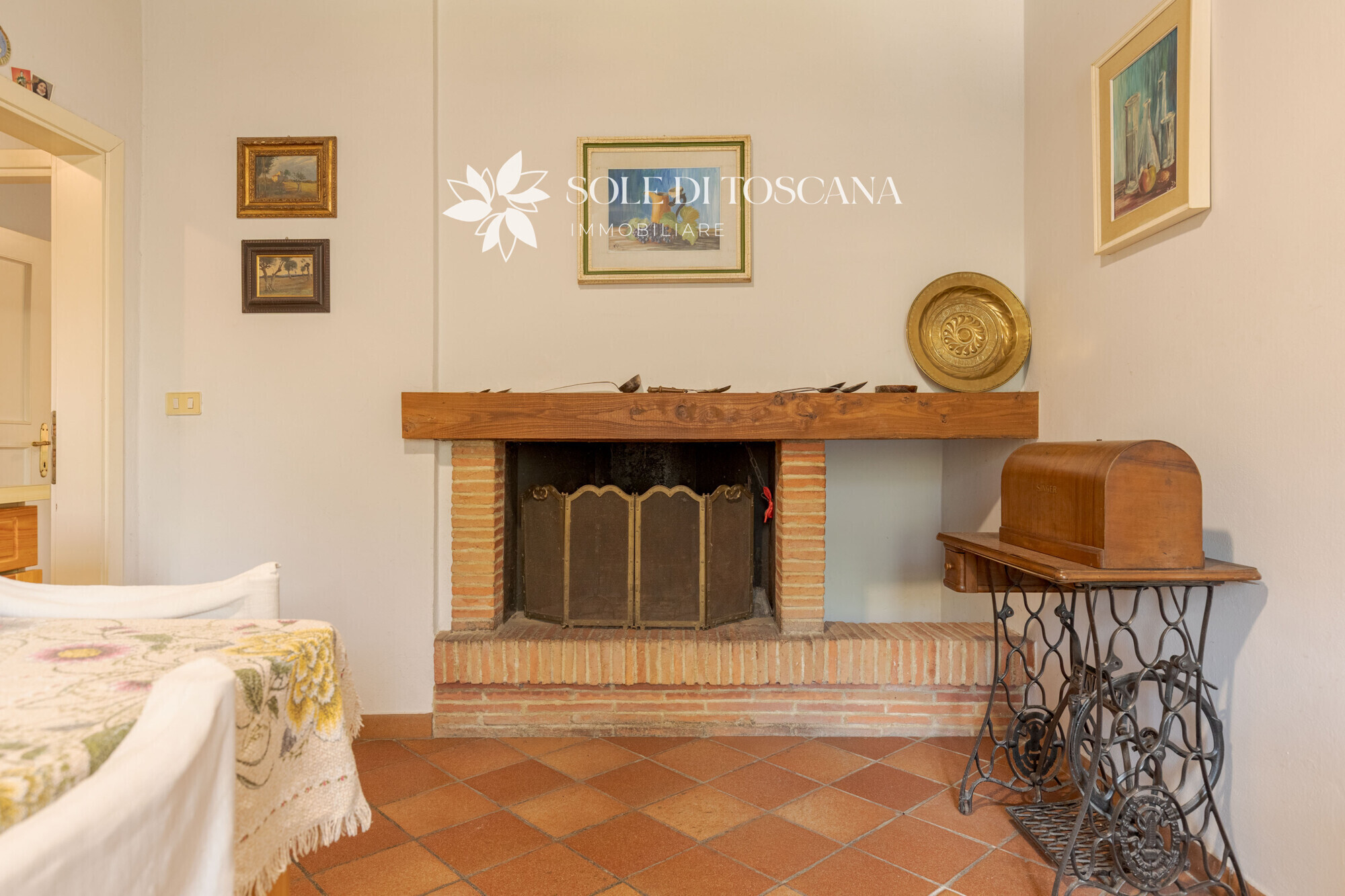 Foiano_della_Chiana_restored_villa_for_sale (43)