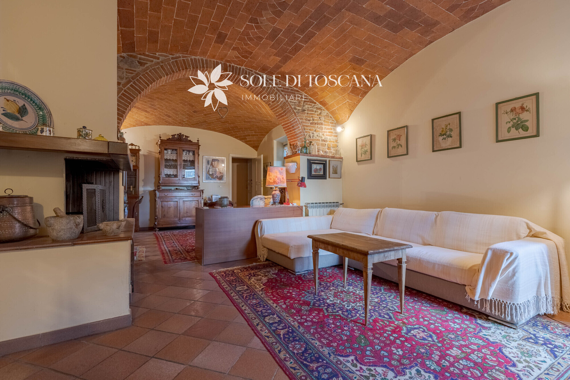 Foiano_della_Chiana_restored_villa_for_sale (73)