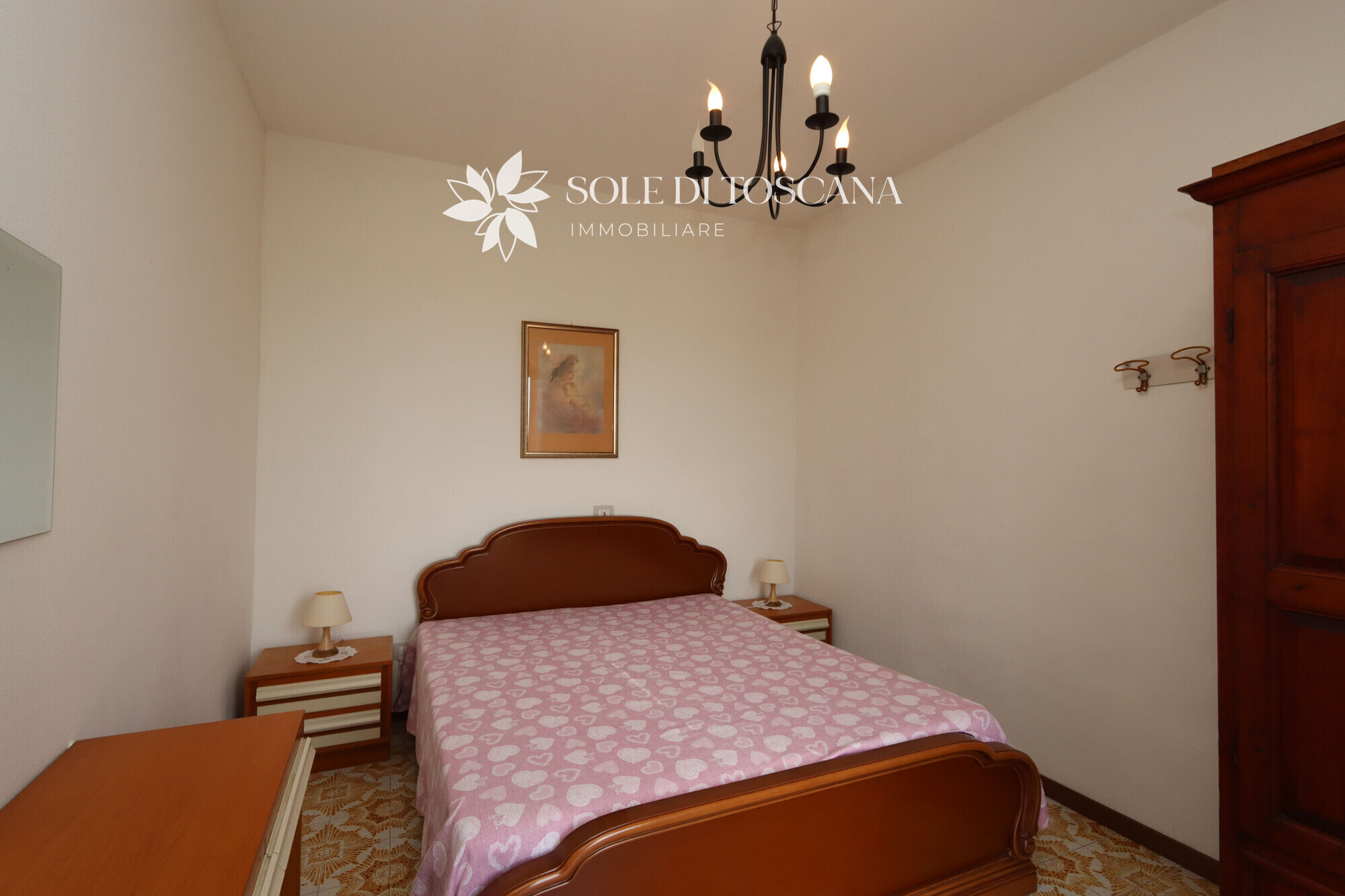 Montepulciano_Abbadia_appartamento_con_due_camere_in _vendita (35)