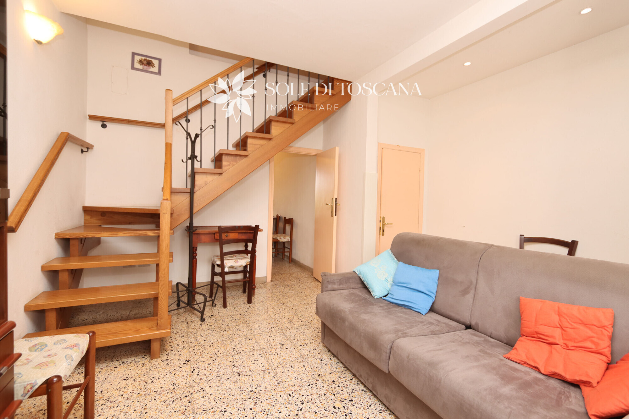 Montepulciano_Abbadia_appartamento_con_due_camere_in _vendita (21)