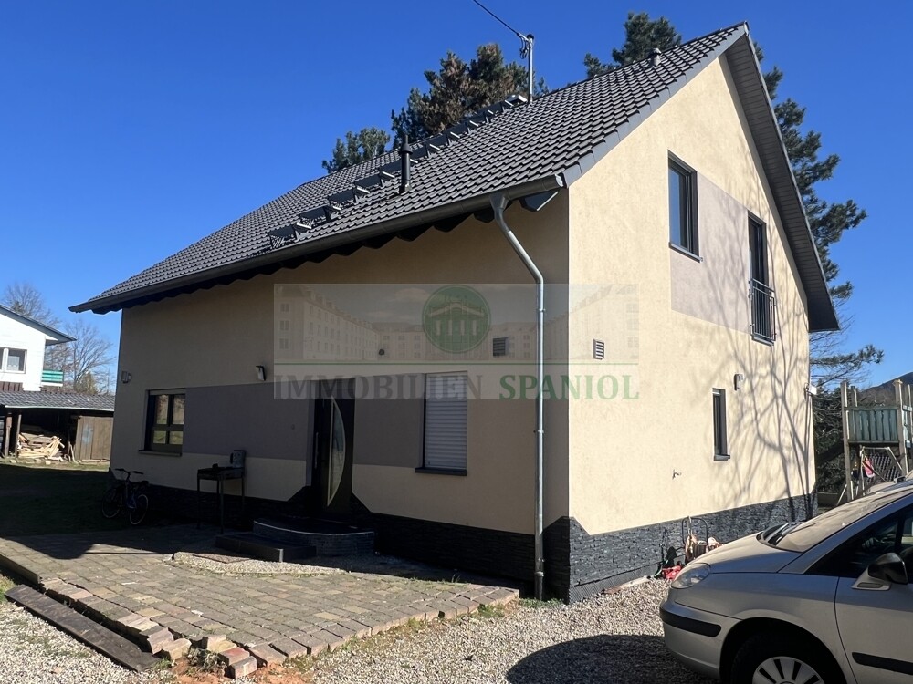 Frontansicht mit Eingang