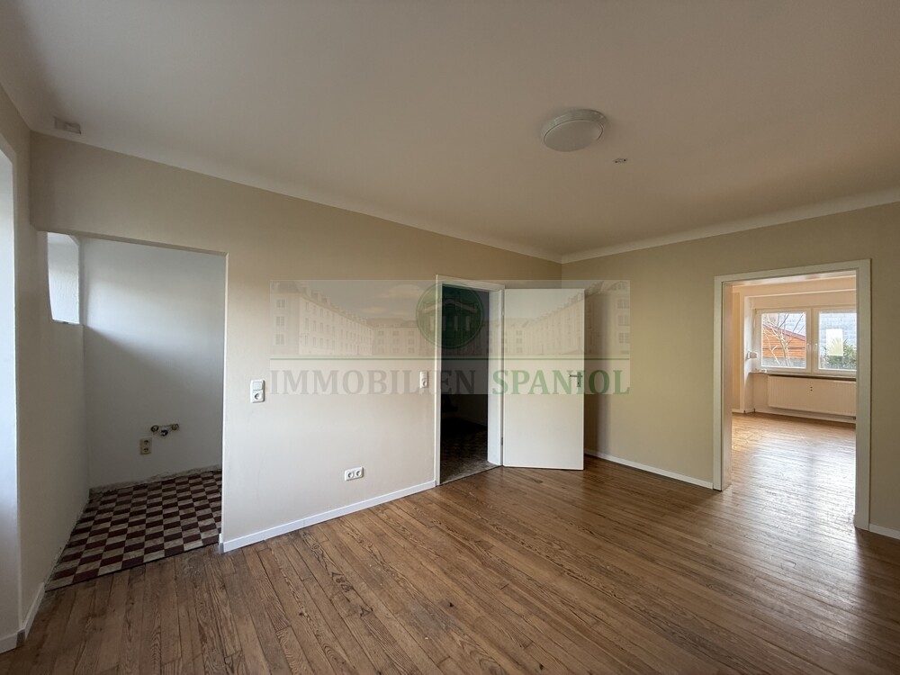 7- Zimmer 2 mit Zugg Küche Eg und Zi 3 EG