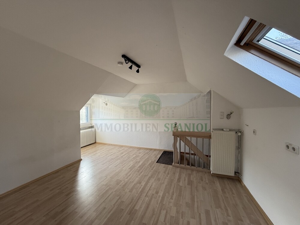 10-Zimmer 1 OG