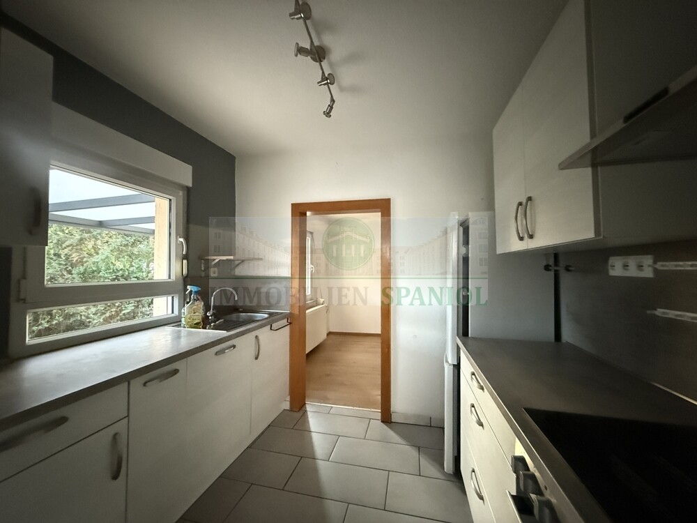 4-Küche zum Esszimmer EG