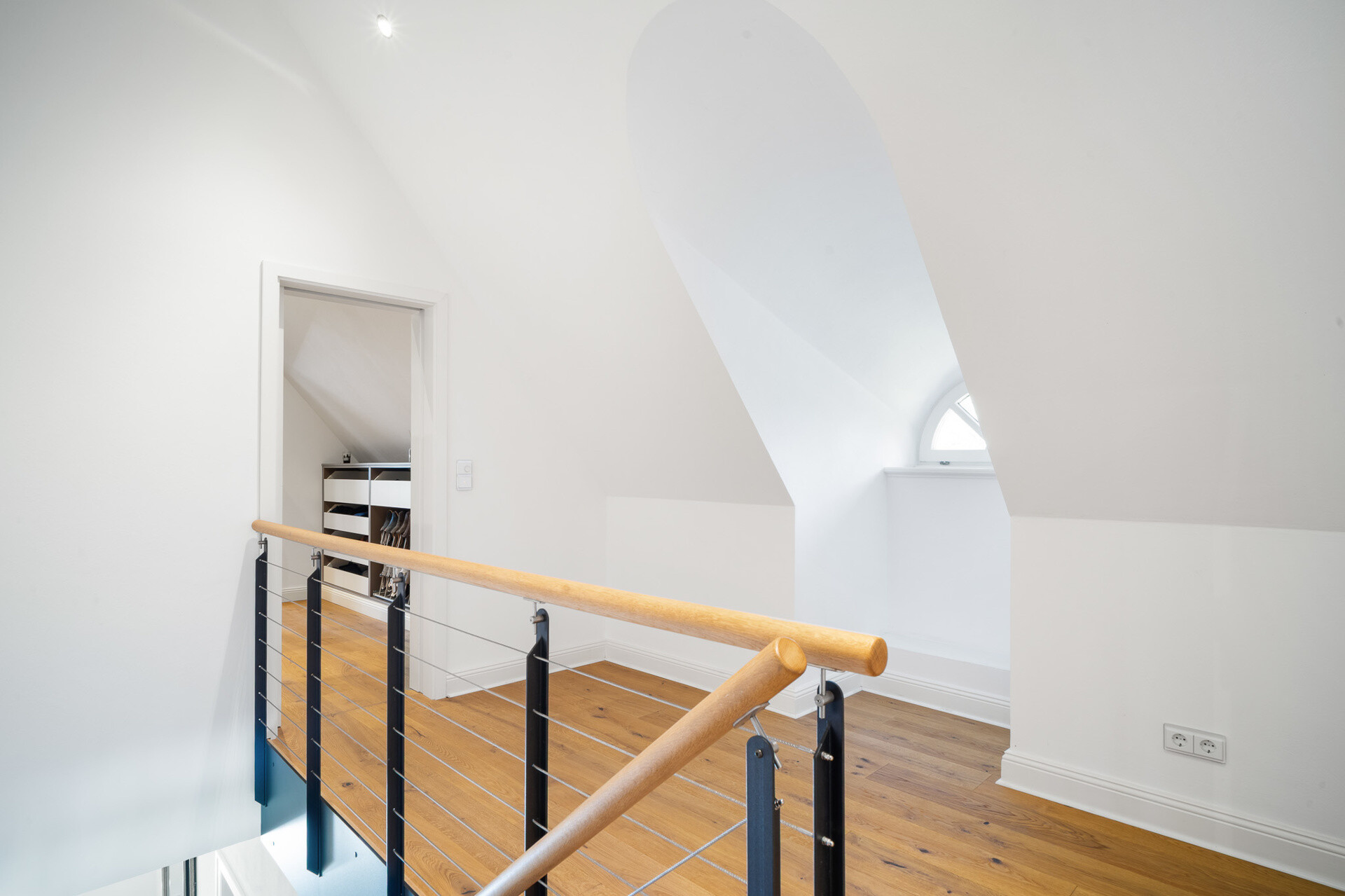 Aufgang ins Dachgeschoss