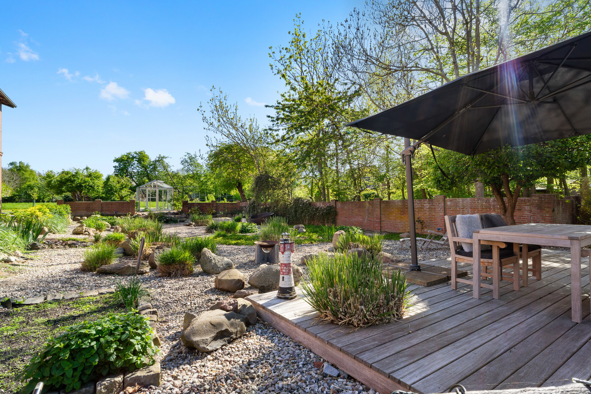 Südterrasse ehemaliger Kleintierstall