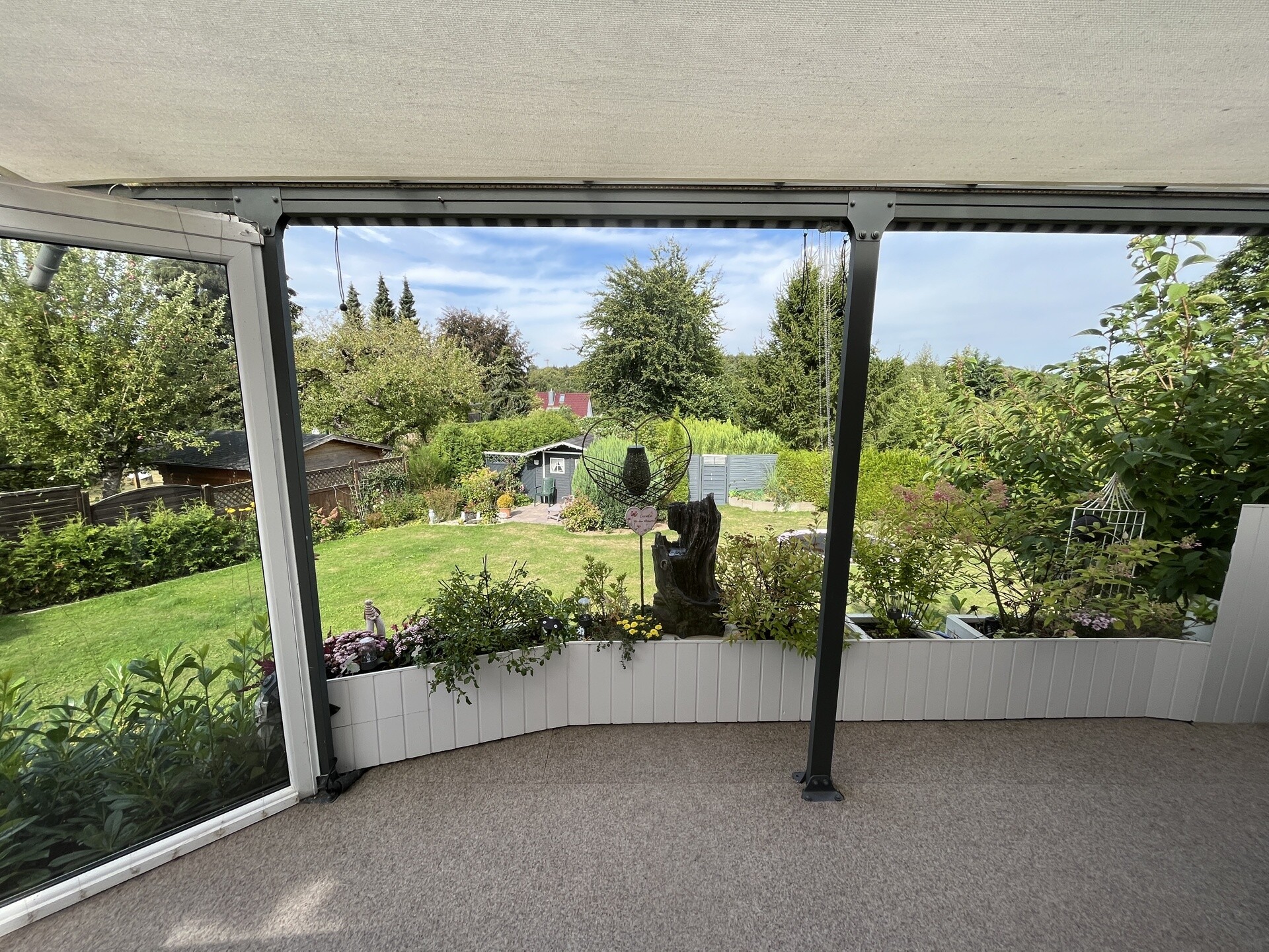 Süd-/Westterrasse