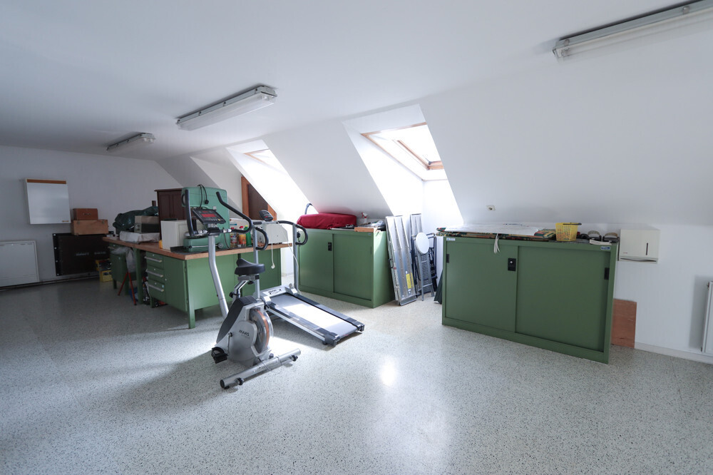 5753_Teil der Werkstatt