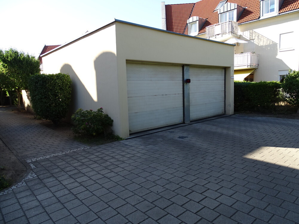 Einfahrt Tiefgarage