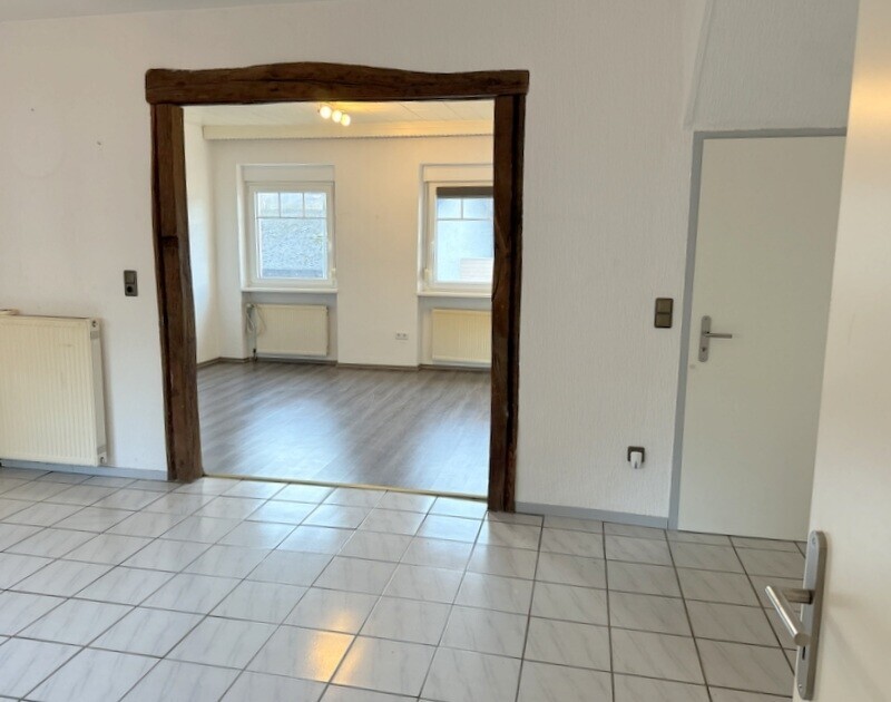 Durchgang Esszimmer- Küche