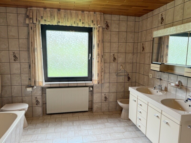 Badezimmer Erdgeschoss