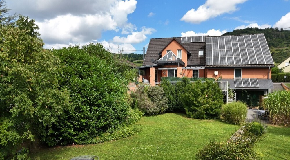 Rückansicht mit Garten