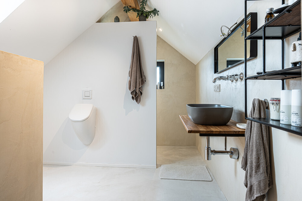 Badezimmer DG