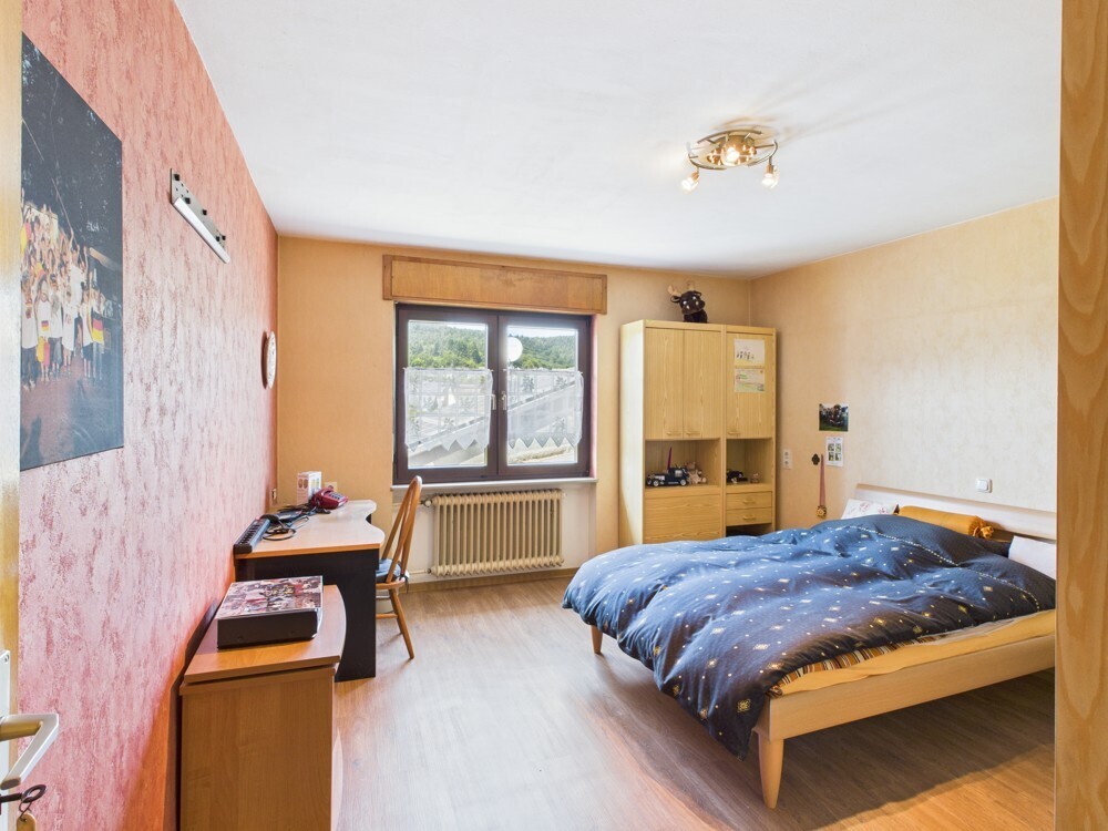 Schlafzimmer 02