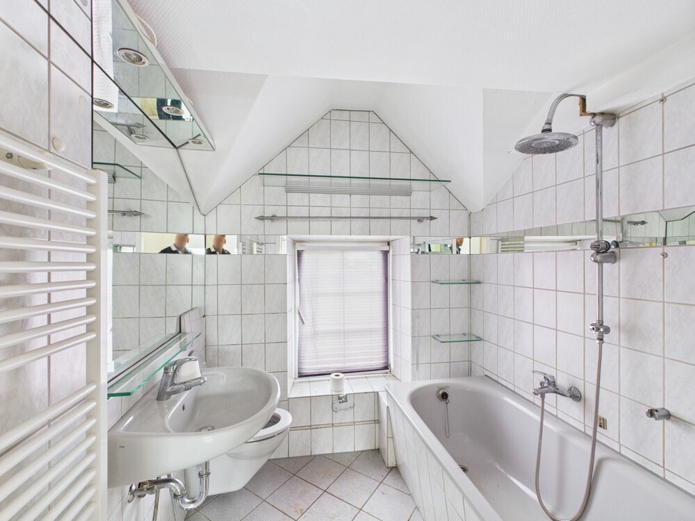 Badezimmer DG