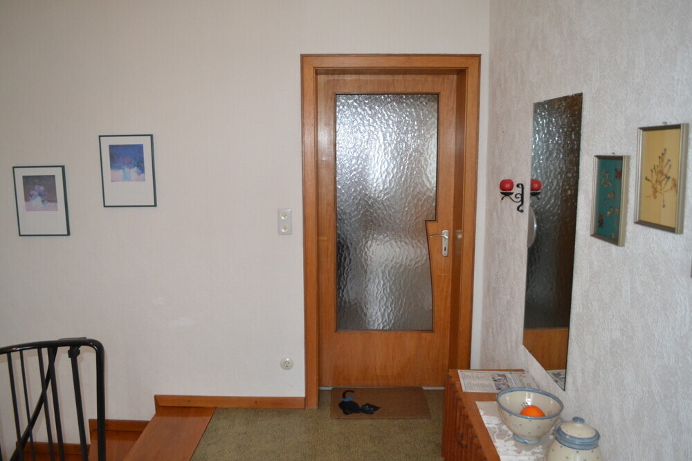 Eingang Miete 1.OG