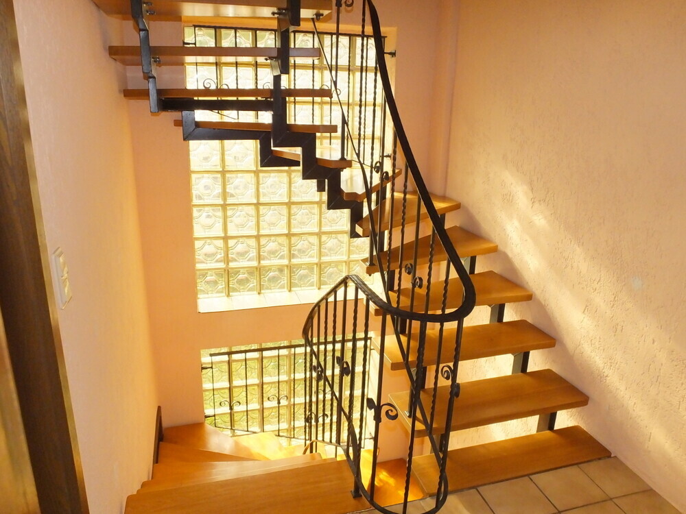 freundliches Treppenhaus