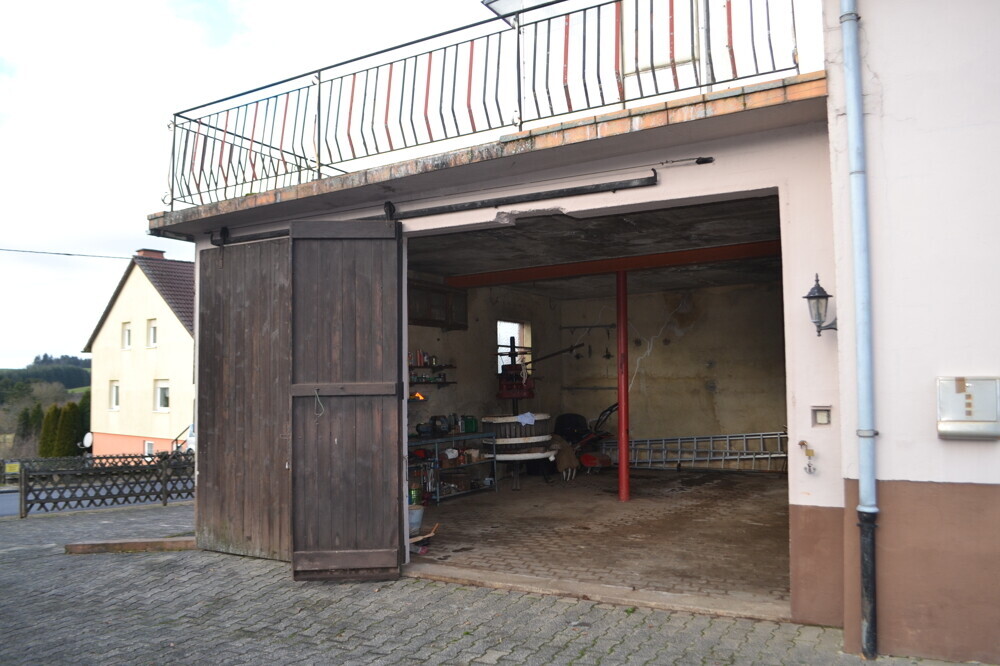 große Garage