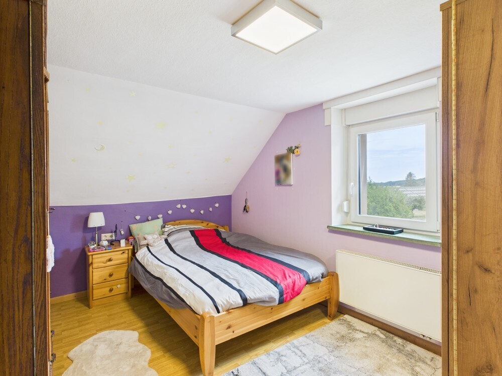 Schlafzimmer DG